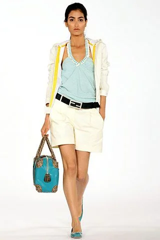 Look 10